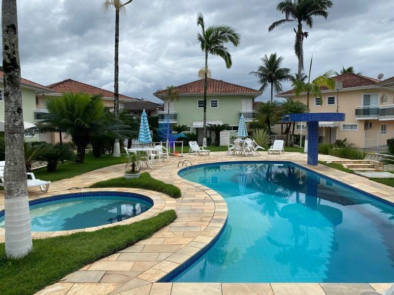 #5299 - Sobrado para Venda em Ubatuba - SP