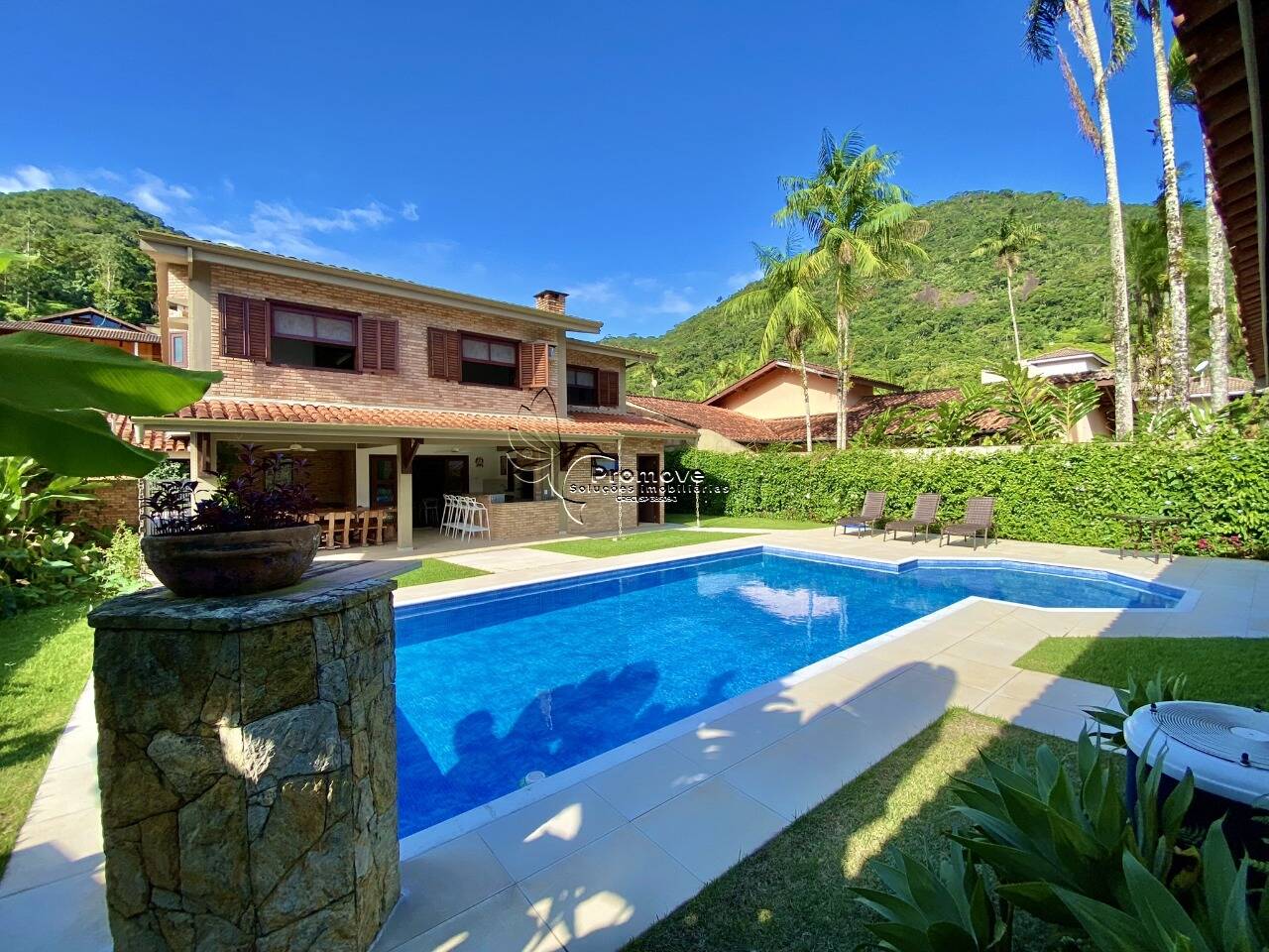 #5173 - Casa para Venda em Ubatuba - SP