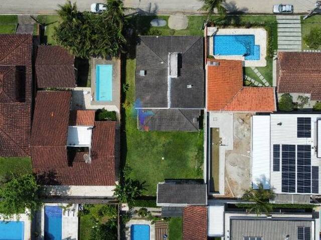 Sobrado para Venda em Ubatuba - 5