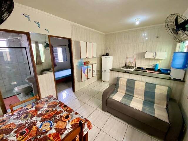 Apartamento para Venda em Ubatuba - 2