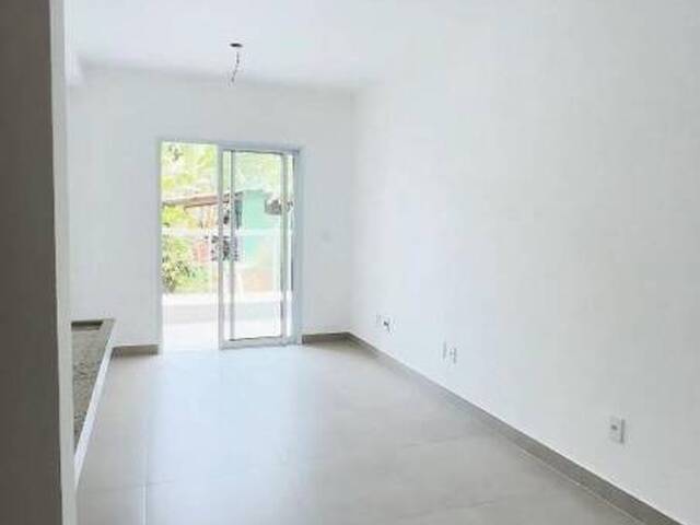 Apartamento para Venda em Ubatuba - 5