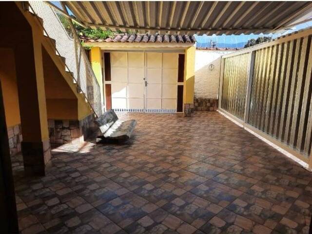 #5321 - Sobrado para Venda em Ubatuba - SP - 2