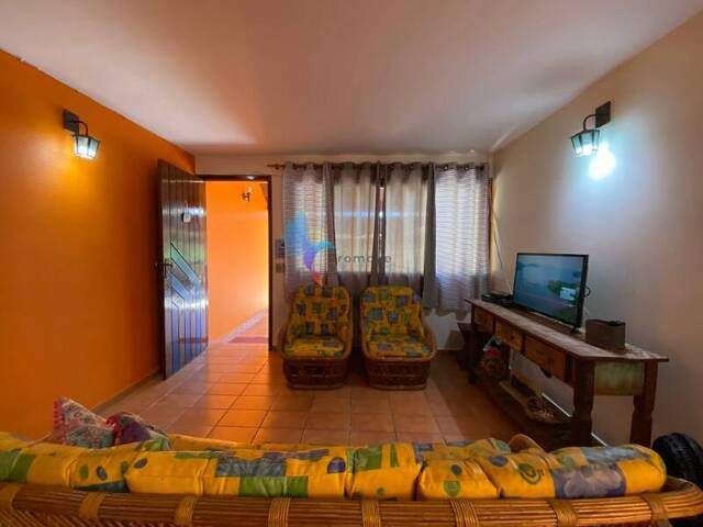 Sobrado para Venda em Ubatuba - 4