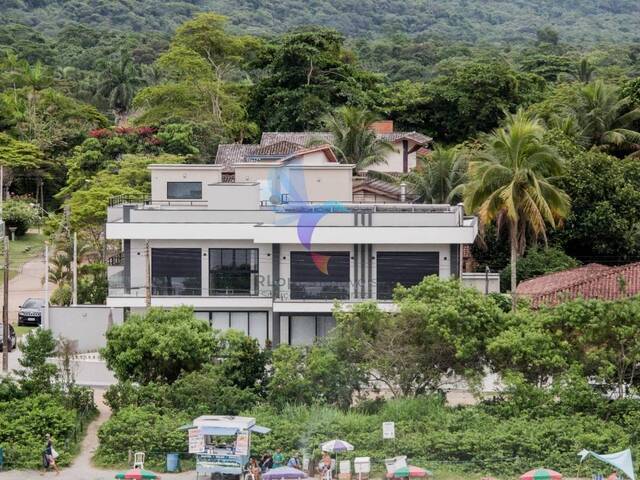 Sobrado para Venda em Ubatuba - 4