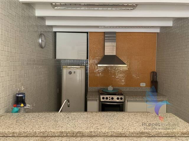 Sobrado para Venda em Ubatuba - 4