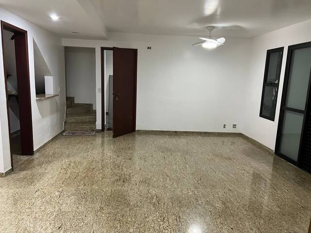 Sobrado para Locação em Ubatuba - 3