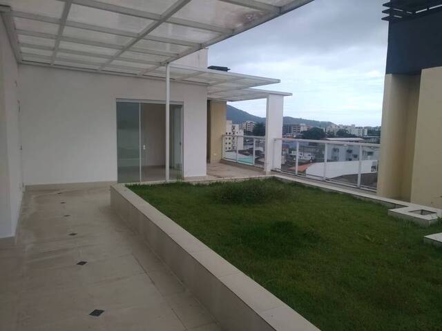 #5111 - Cobertura para Venda em Ubatuba - SP - 1