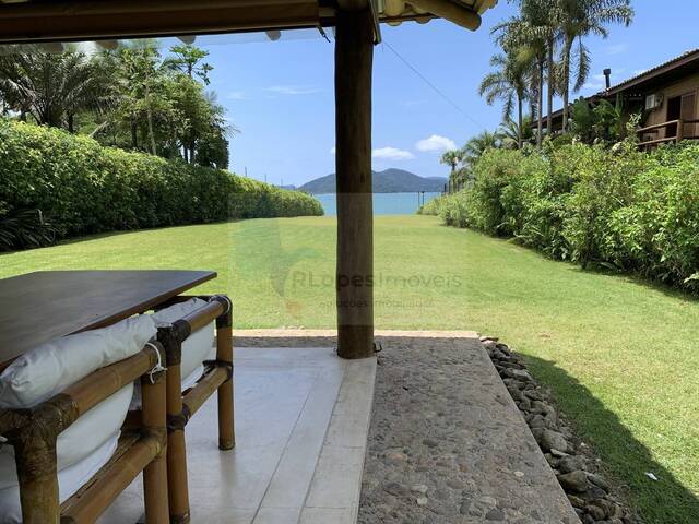 Casa para Venda em Ubatuba - 1