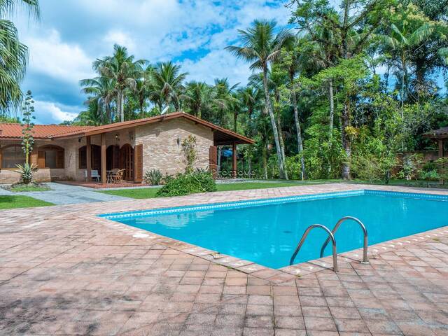 #5205 - Casa para Venda em Ubatuba - SP - 1