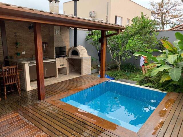 #5209 - Casa para Venda em Ubatuba - SP - 1