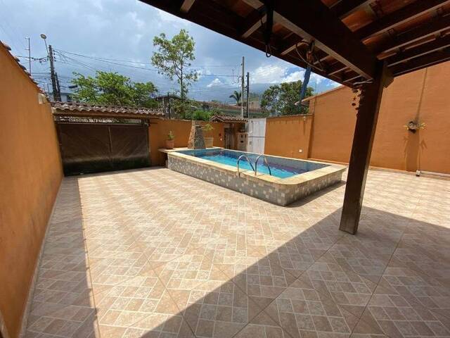 Sobrado para Venda em Ubatuba - 5